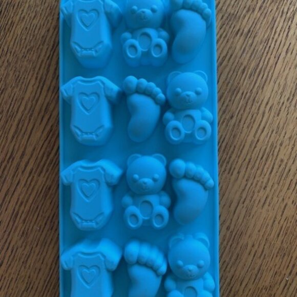 Baby Candy/Chocolate/Ice Cube Mold - Picture 2 of 2